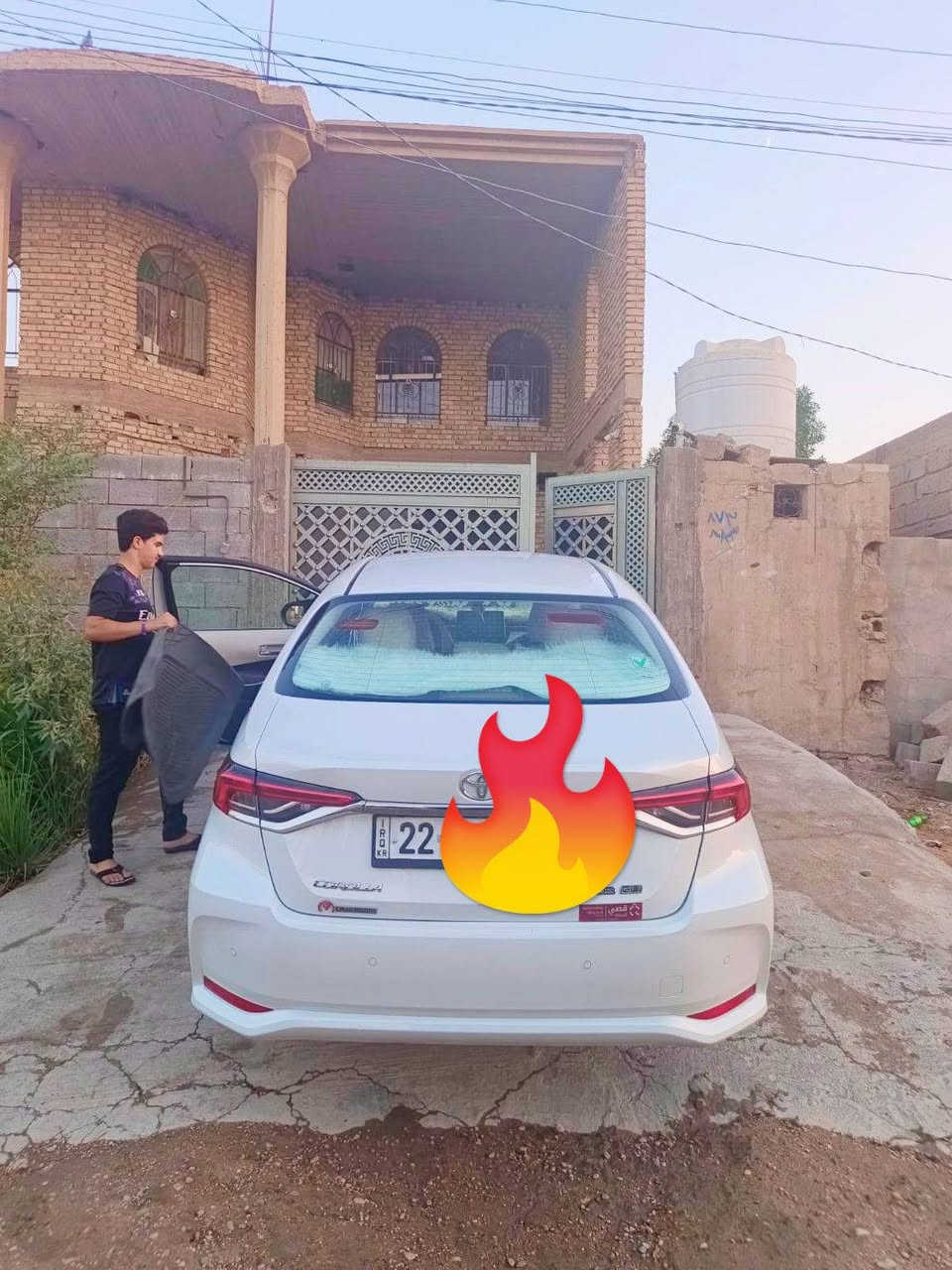 سلام عليكم تويوتا كورلا  خليجي شركه جيهان موديل 23 رقم اربيل جديد سنويه جديد سياره كفاله عامه عده شخط إصبعين خشم الجاملغ الامامي والباقي كفاله من كل شي محرك كير شرط ماشيه ١٠٠ 
السعر ١٧٠ وبيه مجال مكاني الصقلاوية
للاستفسار الاتصال *********** ابو حامد
 اخون مكلف بالنشر رجٱ اتصلو على هذا الرقم والي ما يعجبه السعر خلي يعبر او يدعينه بالخير تحياتي للجميع
