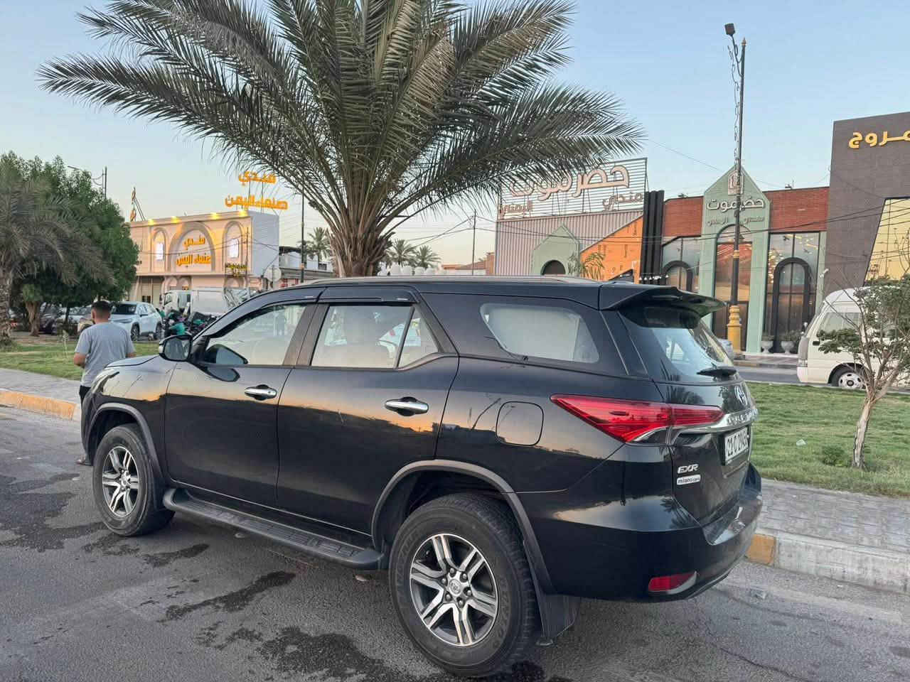 فورتشنر 2017
رقم سليمانيه
محرك 4 سلندر
ماشي 210 الف 
بدون ضرر فقط ضراد في البنيد
مطلوب (230$) وقابل للتفاوض 
مكان السياره كربلاء
***********
