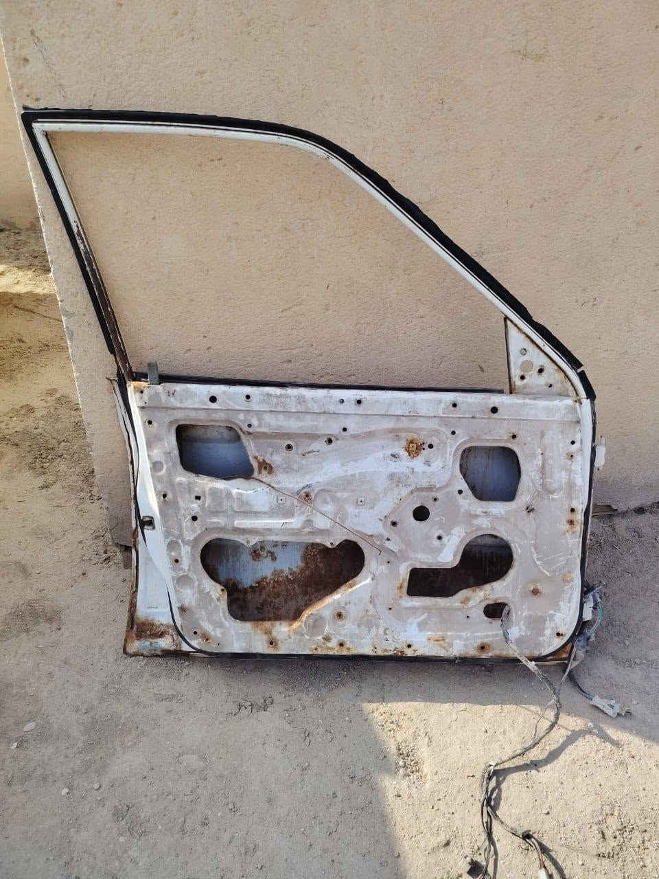 باب السايق • باب سيارة • قطع غيار