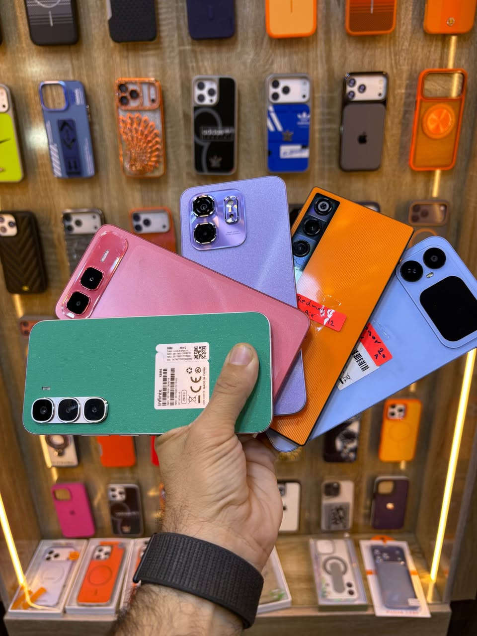 🔥 عرض مميز من الملك سنتر 🔥

📱 Infinix Hot 60 Pro
💾 الذاكرة: 256GB
✨ استخدام يوم واحد فقط – شبه جديد
📦 بحالة ممتازة
💰 السعر: 245,000 دينار فقط

📍 بغداد – السيدية مقابل معجنات الرباط
📞 ***********
👑 الملك سنتر للهواتف – كل ما تحتاجه في مكان واحد بغداد, العراق

نص مكتوب في الصور:
- Infinix Hot 60 Pro 256GB استخدام يوم واحد فقط حالة ممتازة بدون ملحقات 245,000 دينار فقط الملك سنتر للهواتف *********** بغداد - السيدية مقابل معجنات الرباط كل ما تحتاجه في مكان واحد