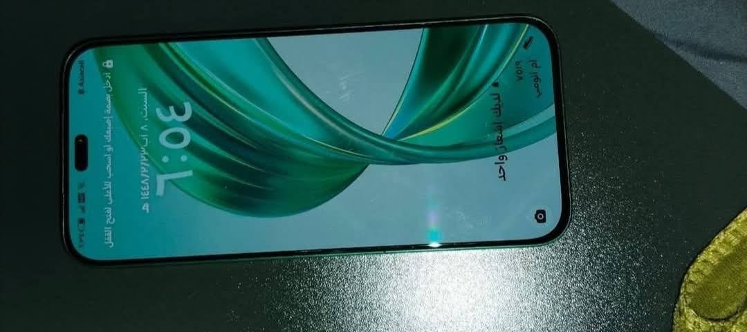 السلام عليكم تلفون مكفول كفاله عامه زلغ مابي
Honor X8b 8/256GB

جهاز أنيق وخفيف، شاشة AMOLED حجم 6.7 إنج بتردد 90Hz، وذاكرة 256GB ويا 8GB RAM 🔥
كاميرا خلفية 108MP وسيلفي 50MP، وبطارية 4500mAh ويا شحن سريع 35W ⚡
يعني جهاز مرتب للتصفح، السوشيال ميديا والتصوير، ومساحته تكفيك للصور والتطبيقات.مكاني بغداد مدينة الصدر الاورفلي اريده مراوس او بيع سعره 175 مراوس شعندك نزل 9647783477610هذه رقمي
