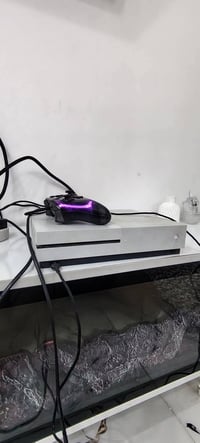 اكس بوكس ون اس • نضيف • عوينات
