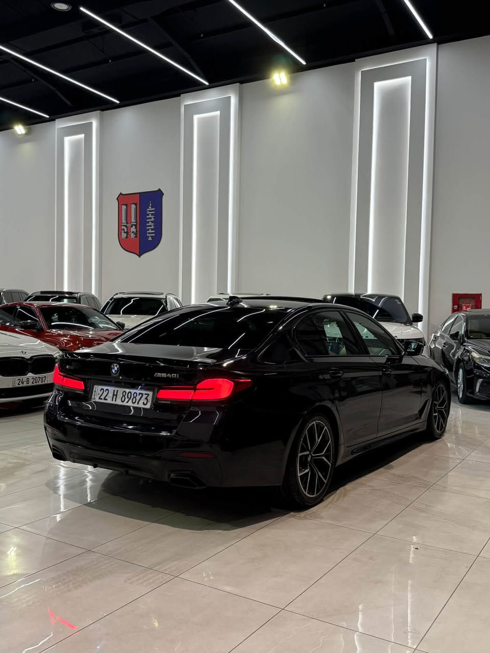 BMW 530i 2022 Xdrive M pakage Black
بي ام دبليو BMW 530i
موديل /2022 
العداد / ماشية 50  الف ميل فقط
سعر / 245 ✅$ ورقه مجال حق جية 
السيارة xdrive  
اللون / اسود ميتاليك  ، بلاك اديشن ، لون الداخل ابيض ديزاينو ، 
 السيارةفول الفول ، مواصفات كاملة للاخير ، بدي ام M package بيلادي , اربع ابواب بصمة و صندوق كهربائي و فتح واغلاق ذاتي للسيارة و الصندوق عند الاقتراب ، فتحة سقف ، لايتات بلو ( ازرق ) اداپتڤ و دايناميك، شاشة  حساسات امامية خلفية ٣٦٠ درجة ، رادار امامي وخلفي و جانبي و مانع اصطدام توقف ذاتي ، رادار کبیر اداپتیف نظام القيادة الذاتية ACC، نظام منع الخروج عن المسار LKA
نظام النقطة العمياء BSA , عداد سرعة الكتروني ، شاحن موبايل لاسلكي ، بريك بصمة و اوتو هولد ، سماعات هارمان كاردون ، كشنات امامية كهرباء و ميموري جهتين ، سكان كهربائي وهزاز عند الخطوط، تحكم صوت السيارة بالاشارة ، 
دواخل ليد تتغير عدة الوان حسب الرغبة ، تشغيل عن بعد ومواصفات اخرى كثيرة 
وارد امريكي جاملغ و بنيد صبغ عكس السائق شبر صبغ ٤ مكانات PDR.
موبايل / ***********. Whats app
