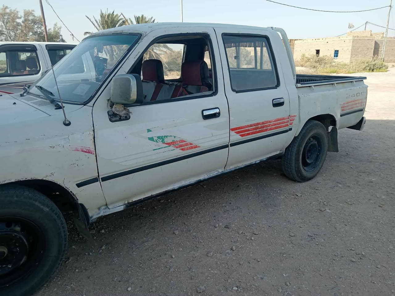 97محرك مجفته صارله أقل الشهر كير شاصي على الشرط رقم إنكليزي وبسمي مداور شوكت متريد السعر 65وبيهه مجال ت***********
