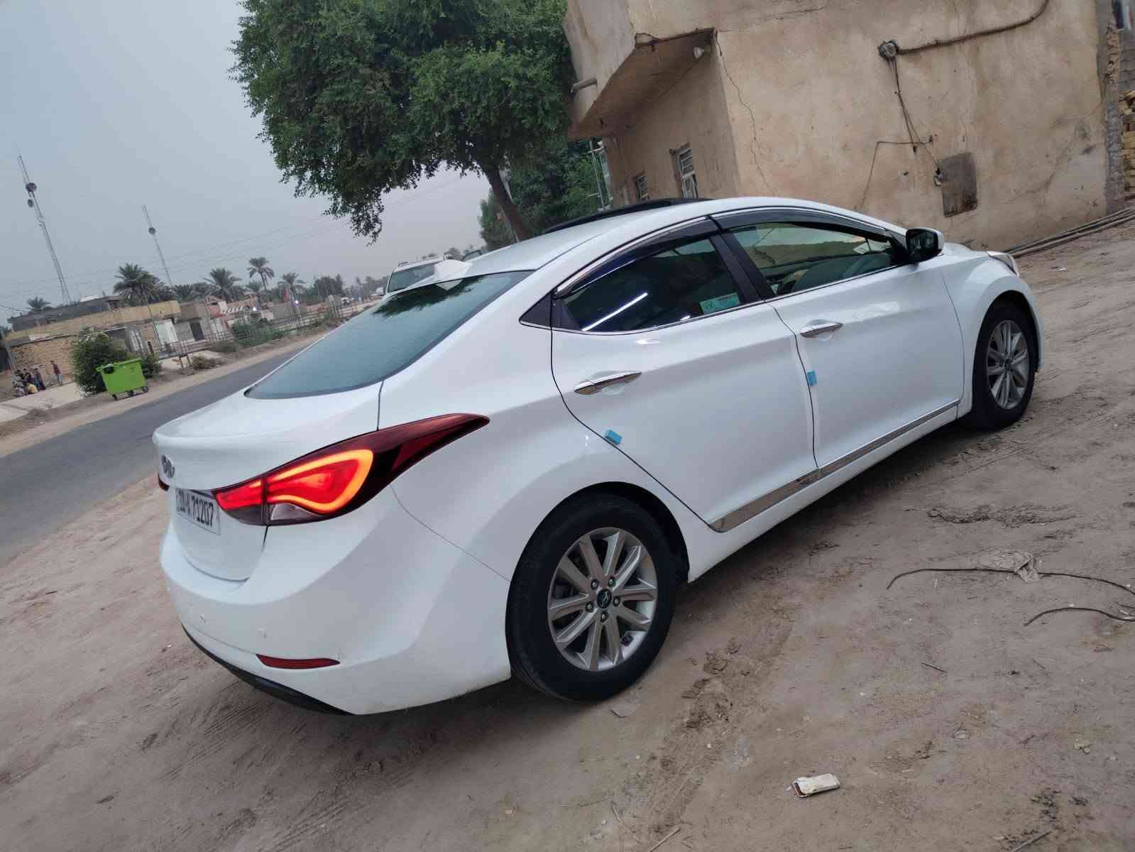 النترا • ٢٠١٥ • وارد امريكي