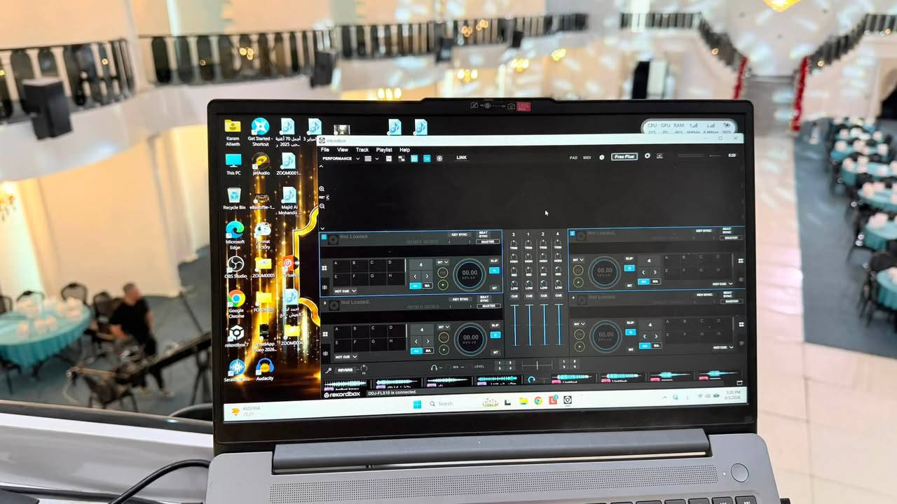 للبيع لابتوب لينوڤو
المعالج Intel Core i7-13620
الذاكره 16.0 
التخزين 500
كرت الشاشه uhd graphics 128 mb

مستعمل شهرين 
سعره 750 الف وبي مجال 

***********
