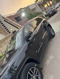 Jeep 2014 للبيع 📍حادث امريكا فقط باب السكن مبدل بدون دواخل الرقم مميز ...