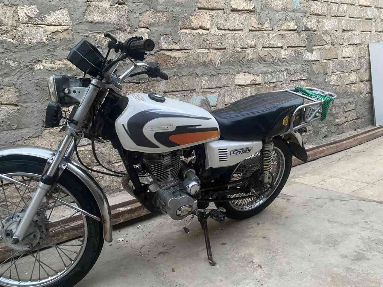 دراجة • للبيع • اتصال