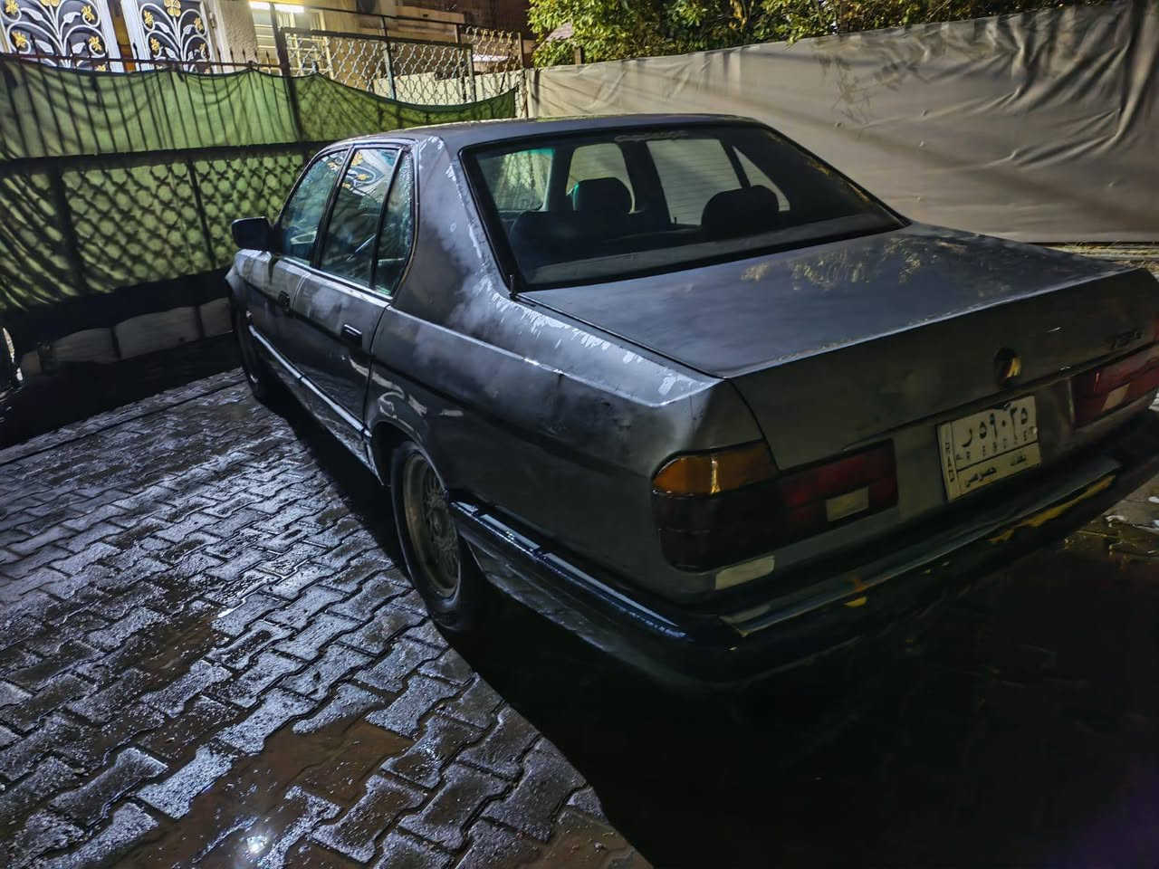 سلام عليكم للبيع 730 بليتة 1992
مكينة 35 مفتوح رقم بغداد باسمي 
مكينة خابطة وبيها تبخير وتخربط بس شغالة 
تخم تايرات جديد صارلة شهر دسكات بنزات جدد تبريد شغال
كشن كهرباء بردات بس نقص بيهن سلايد 
عليها غرامة 400 الف 
مكاني بغداد الحرية 
السعر 30
***********
