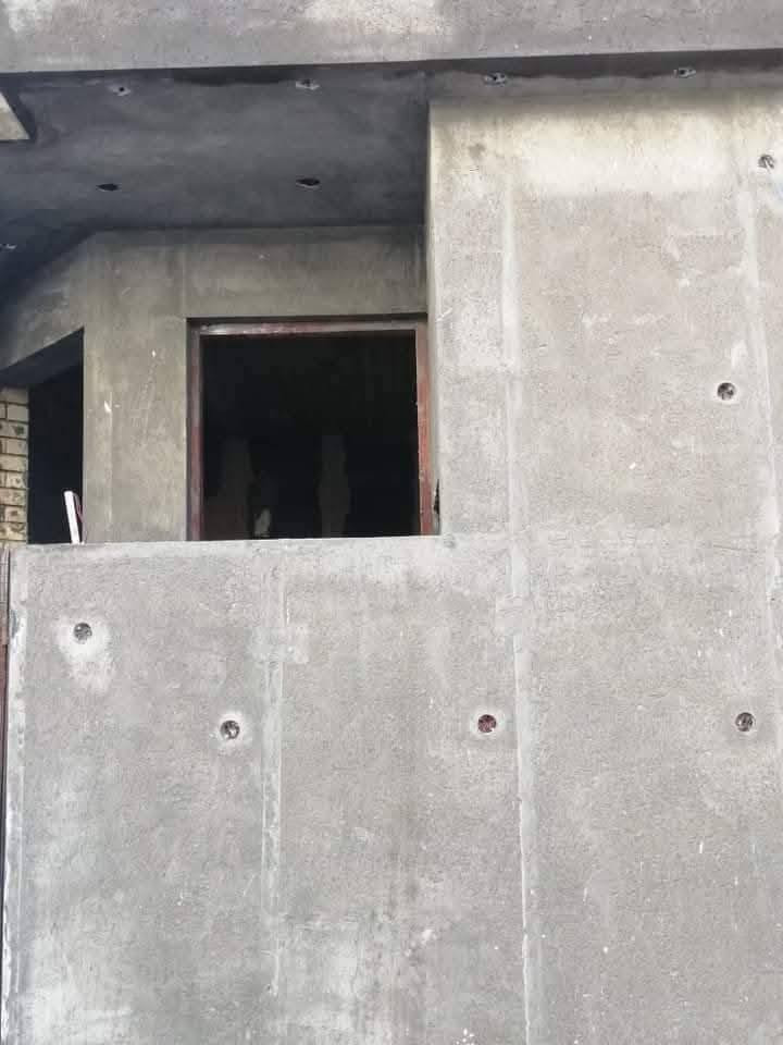 سلام عليكم لباخ متفرغ حاليا شغل درجه اولى اسمنت وجص وبورك ***********
