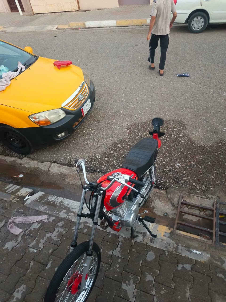 ==================================================
🏍️🔥 دراجة إنتنس 2025 حربية للبيع (بحالة الوكالة) 🔥🏍️
==================================================

السلام عليكم شباب، عندي دراجة إيراني إنتنس (حربية) موديل 2025 للبيع. 
الدراجة نظيفة جداً وفول الفول مثل ما موضح بالصور، جاهزة وما تحتاج أي مصروف وشرط الفحص.

📌 المواصفات والمميزات:
• التشغيل: شرط من أول هندل تشتغل (بطة ومكفولة).
• الموديل: 2025 حربية.
• المحرك: صفر ممفتوح بعده بلاد (بشرط النظافة والفحص).
• الجير: 4 كير.
• الإطارات: ويالة بلاد وشرط فول.
• الجامرلغات: موجودات كاملات ومضمومات (تستلمهن وية الدراجة).

⚠️ ملاحظة للأمانة:
التاير الأمامي بيه عواج خفيف جداً وما مؤثر على المشي أو المعدل نهائياً.

💰 السعر: 560 ألف دينار عراقي (وبيها مجال بسيط حق الجية للشراي الصامل).
📍 المكان: كركوك / القادسية الثانية.

📞 للاستفسار والتواصل (اتصال أو واتساب):
رقم الهاتف: ***********

==================================================
