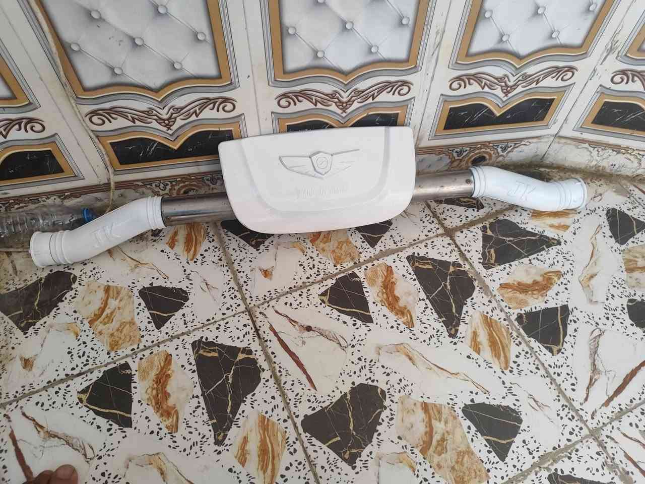السلام عليكم درع كاسحه للبيع مكان ديوانيه قضاء الشاميه ***********
