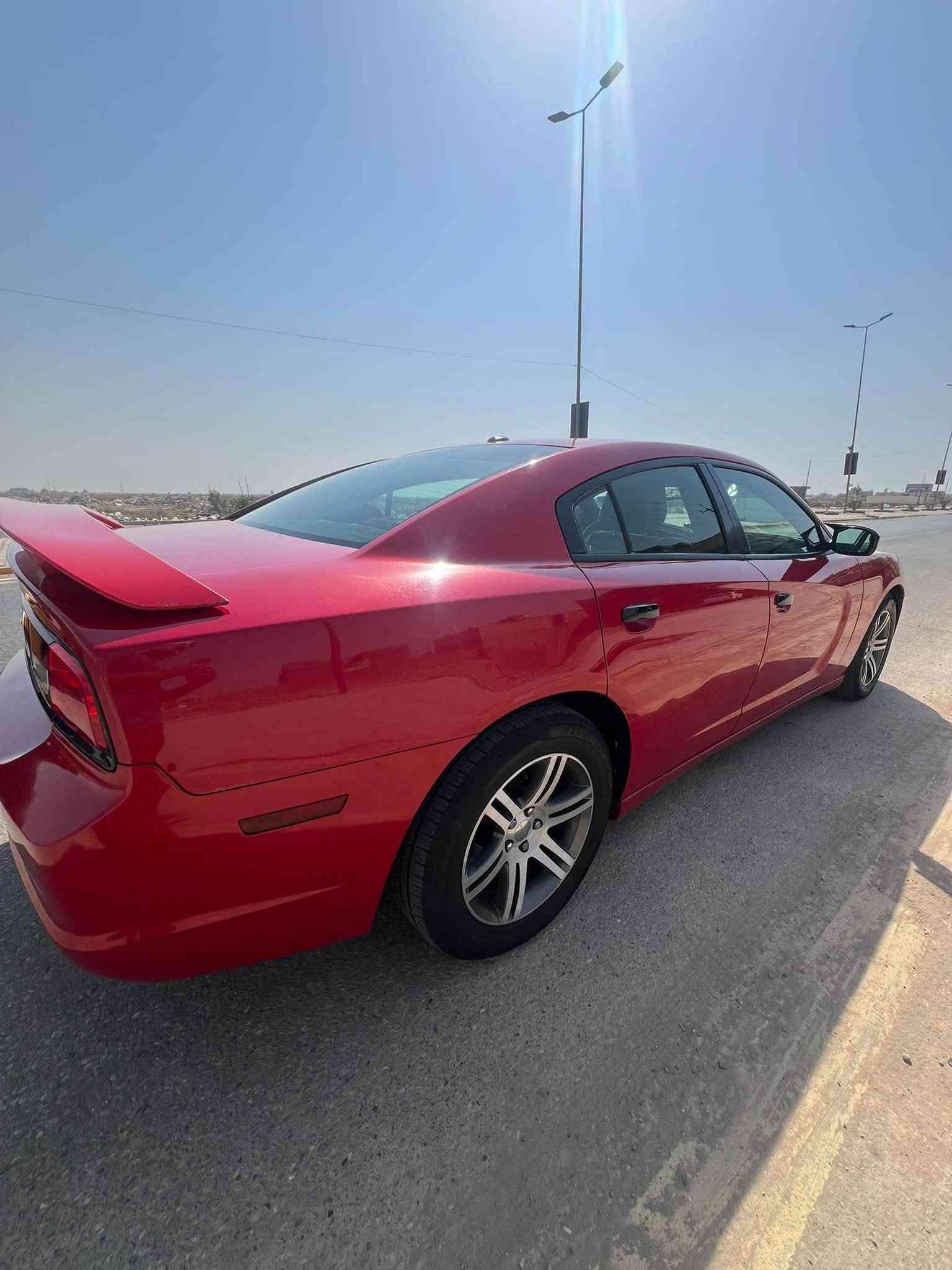 🚘 جارجر 2013 للبيع
🔹 مكينة 6 سلندر 3.6
🔹 السيارة كلين بدون حادث
🔹 مكينة وحدادية جديدة ومصروف عليها
🔹 تايرات جديدة
🔹 سقف سلايد روف / فتحة
🔹 شاشة كبيرة
🔹 السيارة متعوب عليها ومصروف عليها بشكل ممتاز
🔹 كفالة عامة من الضربة
🔹 السعر: 155 ورقة
💰 بيها مجال بسيط كلش للشراي فقط.

السيارة مال طالب، لا شغل ولا عمل، ومصروف عليها وما تحتاج شي.

📞 للاستفسار ***********

⚠️ الشراي يتفضل، واللي مو شراي لا يتعبني.واذا اكو احدث ضربه خفيفه اراوس 
المكان بغداد

