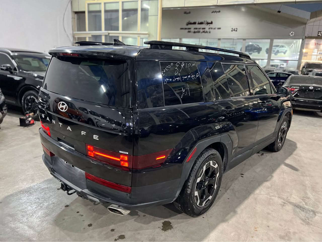 هوندا سنتافي موديل2024 مواصفات فول 
*********** ☎️
 جملغ صبغ بدون دواخل يرباك سكان سيستم 
  مواصفا فول بصمه شاشه كاميره حساس رادار تحكمات سترن تحدي سرعه ويل كروم كوشن كهرباي شغال 3متعت سعر195$ ورقه مجال  فول فول ١/١ بعد هواي مواضفات 
مكان اربيل شارع١٠٠ معرض سردار هسني 📍 أربيل, العراق
