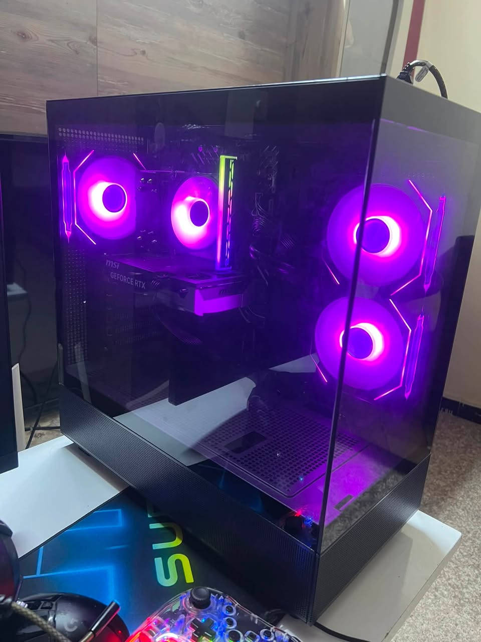 موصفات كارت شاشه 5060
رامات 16DDR4 المعالج انتل كوراي 140600 بورسلاي 650
تخزين1تيره ASUS PRIME H610M-K D4 ARGB :اللوحة
الأم -مكاني بغداد الغزاليه رجاء لحد يعلق الي يريد يعرف سعر يتصل وتساب *********** ملاحضه كراتين موجوده شرط فحص 
®ا إضافة
