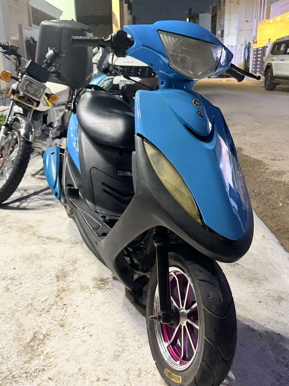 ماكس هعدلة للبيع مكينه راجعه رياضي بدلتلها دهن شو طلع دخانه بسيطه كلش رايدها 450 ورقمي *********** واتساب
