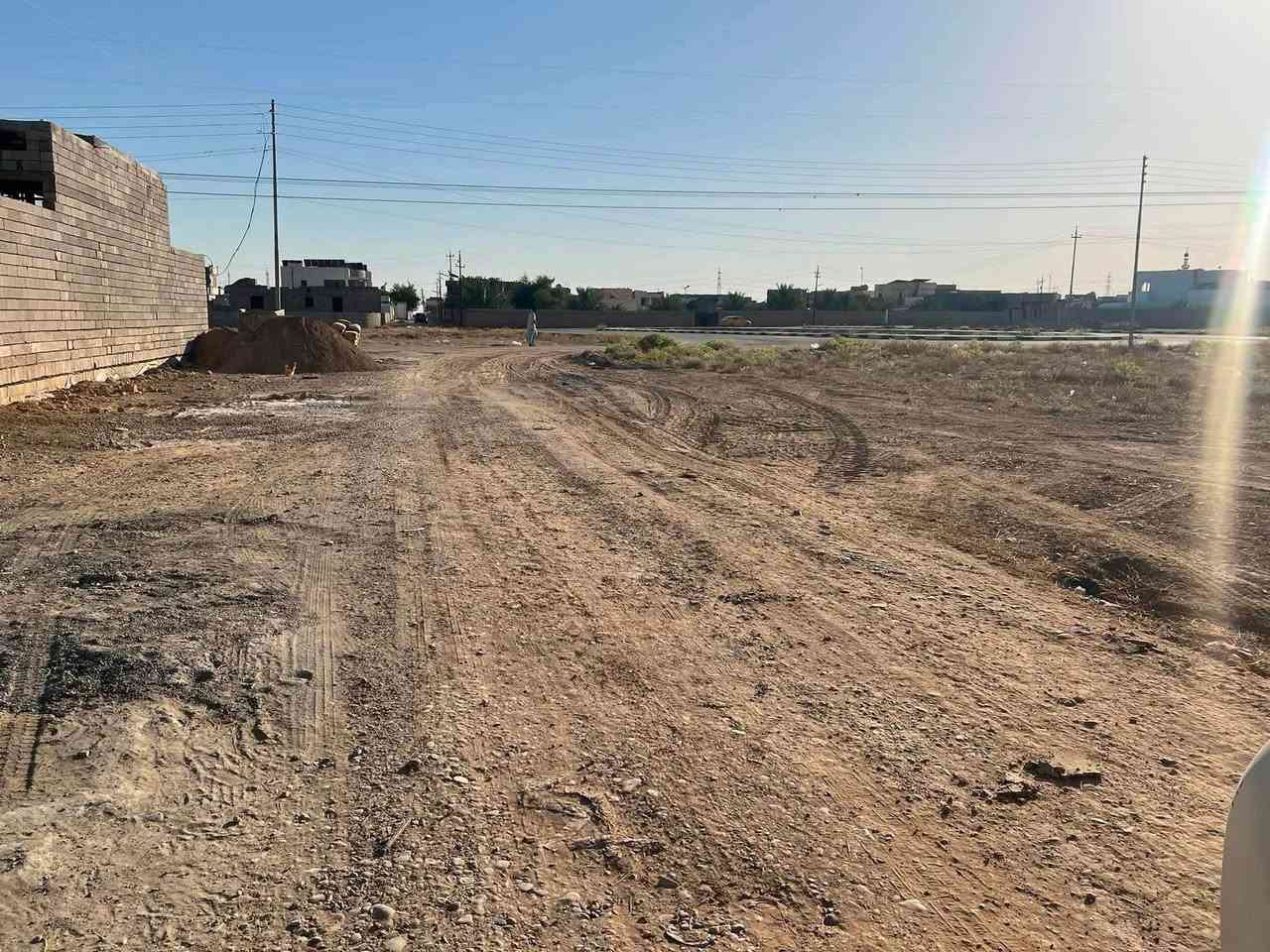 قطعة ارض 300 متر للبيع 
📍الفرسان خلف كلية الحضاره الأهليه 
#طابو_زراعي سند 25
***********
