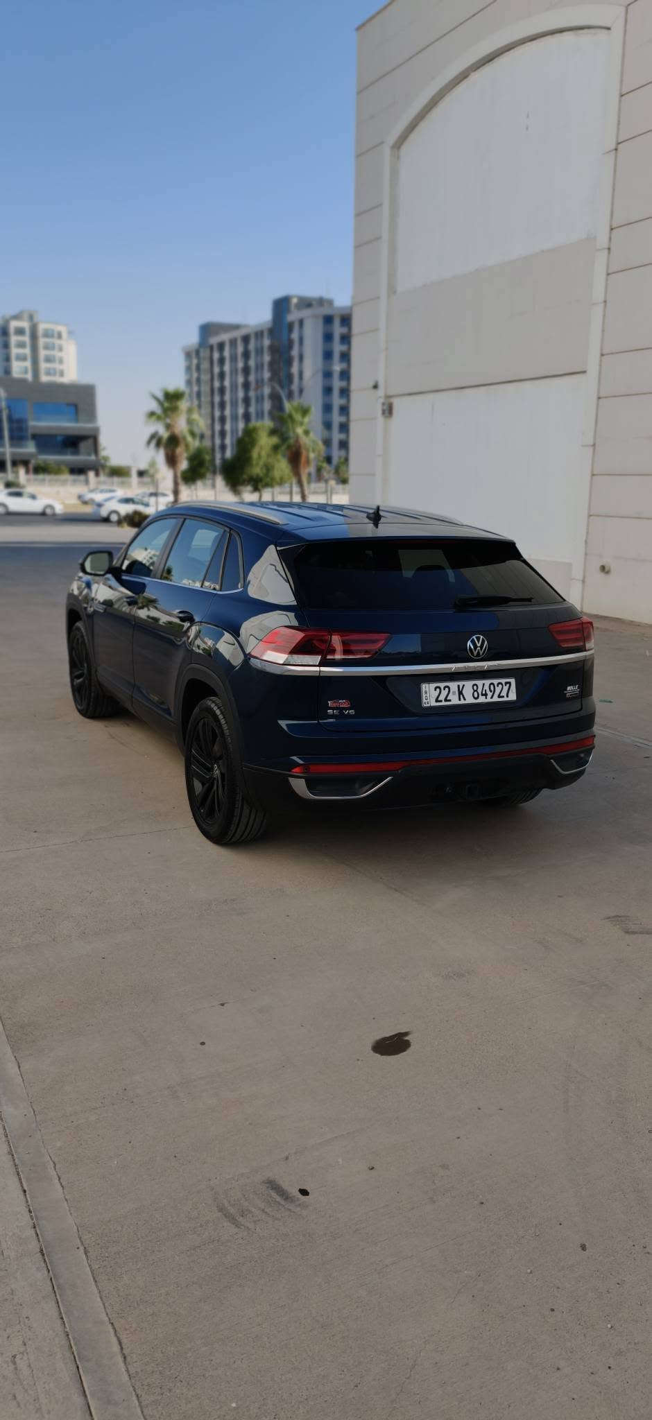 بسم الله الرحمن الرحيم 

                     Volkswagen Atlas SE 2023

🟩 السعر :-235 ورقة وبيها مجال 🟩 
المواصفات:-

سعة المحرك:-  3.6 V6  المرغوب 
المسافة المقطوعه :34 الف ميل
اللون :- اخضر غامق  
الموديل:- 2023

الاضافات#👇👇
 شاشه كبيره 
فرش جلد كريمي 
تحكم سرعه
تحكم مسجل 
ويل 19
كراسي مدفيه
رادار امامي  
كشاف
حساس تجاوز
شفتات كير سبورت 
ايرباك فقط استيرن ومبدل بلادي 
مكان السيارة اربيل 

🚘🚘  حادث السيارة بنيد صبغ بالنسبة للدواخل شي بسيط🚘🚘 

-  او الاتصال على الرقم التألي

 Messenger _ WhatsApp _ IMO  _Viber

 ***********-*********** أربيل, العراق
