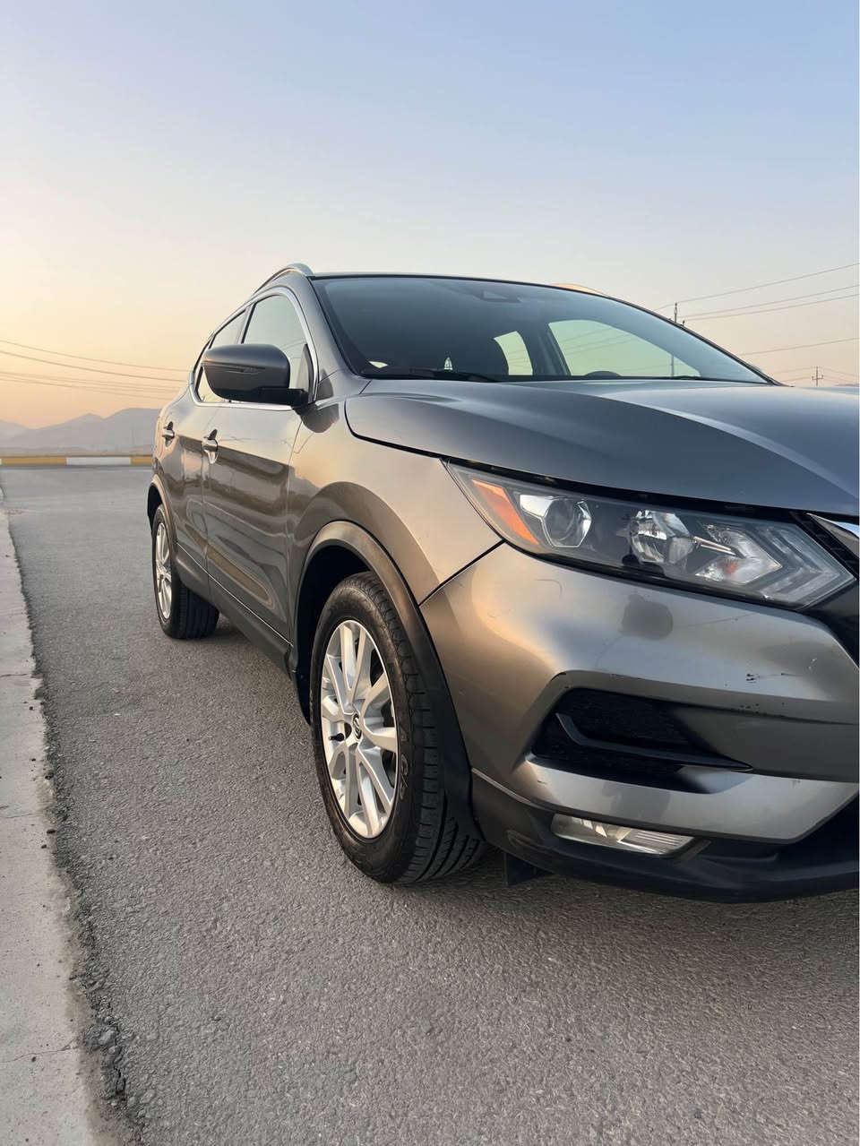 نیسان رۆگ سپۆرت 2021 
مواسەفات SV  AWD دەبل ئەکسل  
44میل رۆشتوە 
بەسمەو شەغال و راداری پێش دوای و لاکان 
کوشن هیتەر و ئۆتۆ ستۆپ  
سەیارەکە تەنها دوو پارچەی بۆیاغە بەبێ ناو گرتن 
پشت و پێش کەپسە بەبێ ئیرباگ  

گێرو مەکینە و تەحویل و غەرامەی بەشەرت
هیچ مەسرەفێکی تێدانیە 

ژمارەی خاوەن سەیارە 
*********** سوران, أربيل
