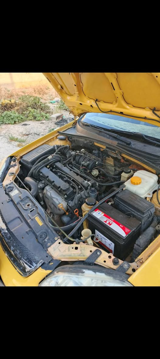 للبيع موديل ١٢اصفر رقم بغداد مسطره كير مكينة صبغة كله جديد السعر 60 الاتصال ***********
