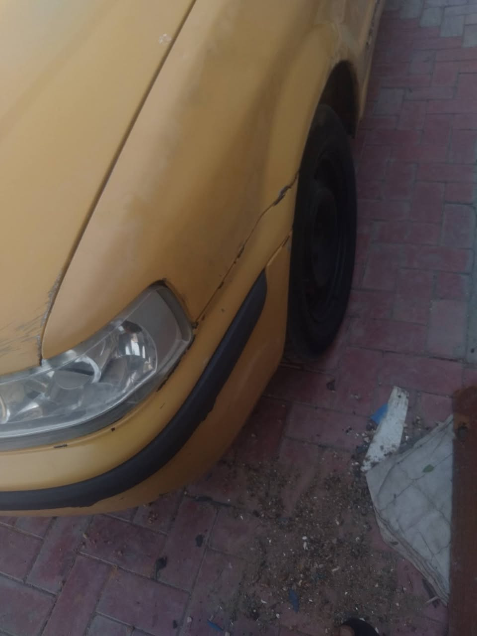 سمند • ٢٠١١ • ما بيه ضربه