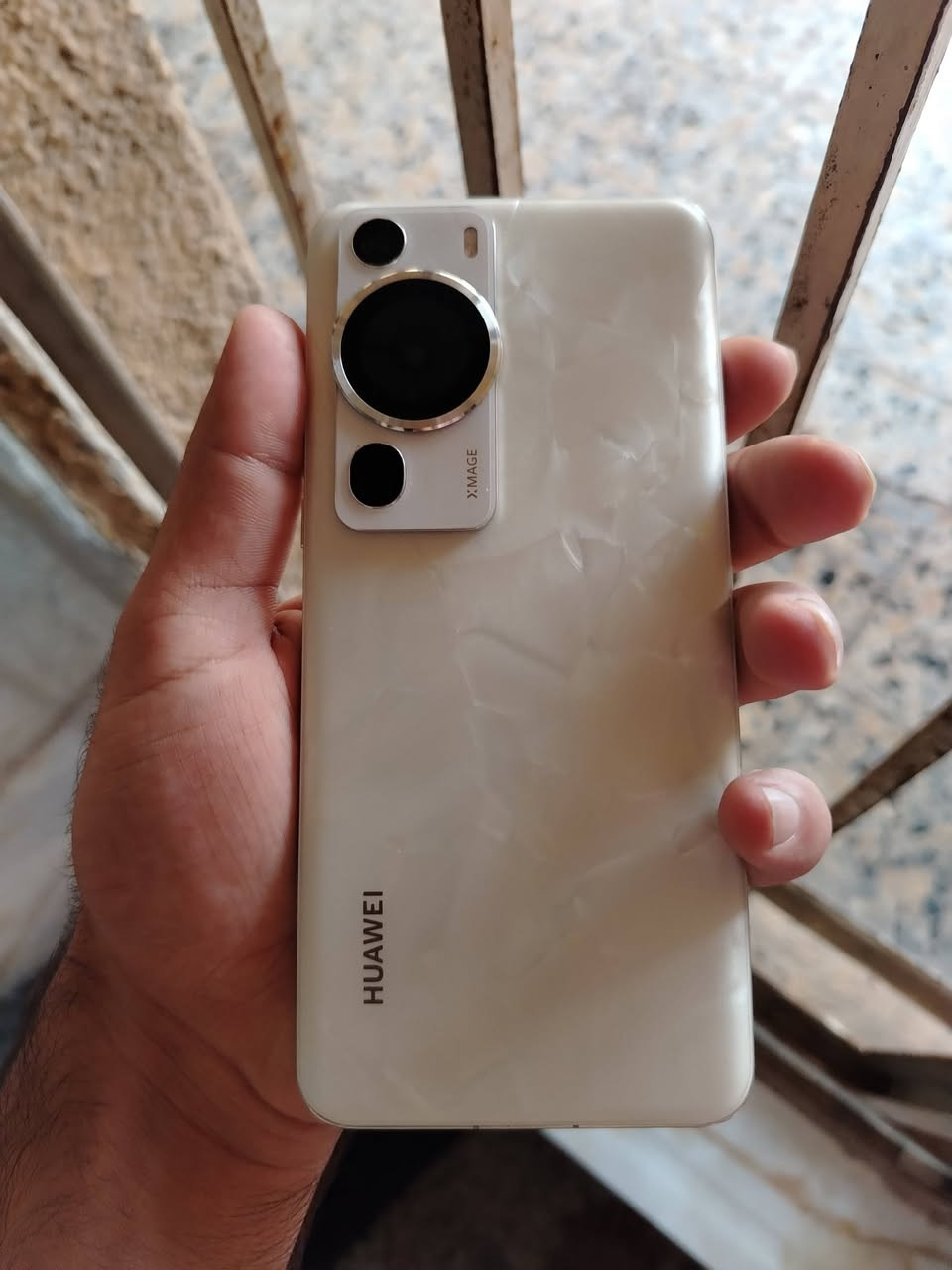 السلام عليكم
هواوي P60 Pro ذاكرة 512 رام 12 بطارية 100 ملحقات كاملة شاحنة الأصلية 88W شحن سريع   جهاز مثل مواضح بالتصوير كارتونة مطابقة ويا حافظة وبيه لزكة رايدة قفل 425 قفل مكاني بغداد رقمي ***********
