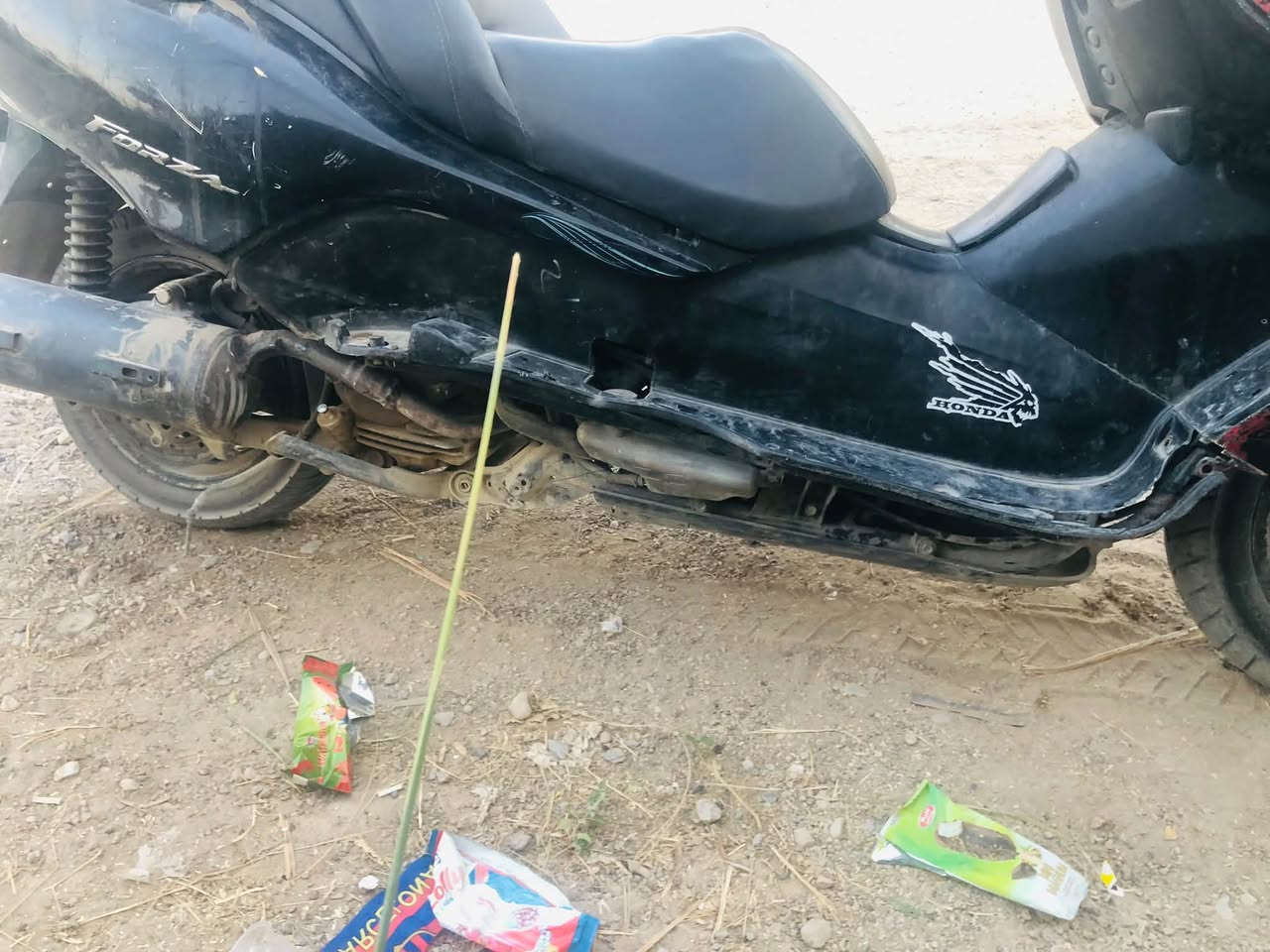 فورزه 8/0 للبيع كلشي مضح بلصوره بيهه نقوصات
ب ٥٠٠ وبيهه مجال 

العنوان ديالى بعقوبه 

الرقم ***********
