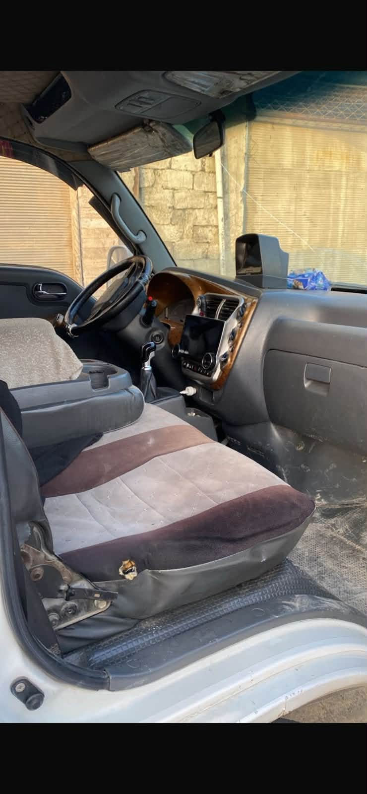 كيا حمل فحل 4000
نص بوند صبغ
رقم بغداد
السياره جاهزه من كل النواحي وكلها تعمير جديد 
السعر 110وبيها مجال 
***********

نص مكتوب في الصور:
- علي كيا
- 2/9/26، 4:23 م