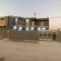 شارع كربلاء نجف • ٣٠٠م • ٥ غرف