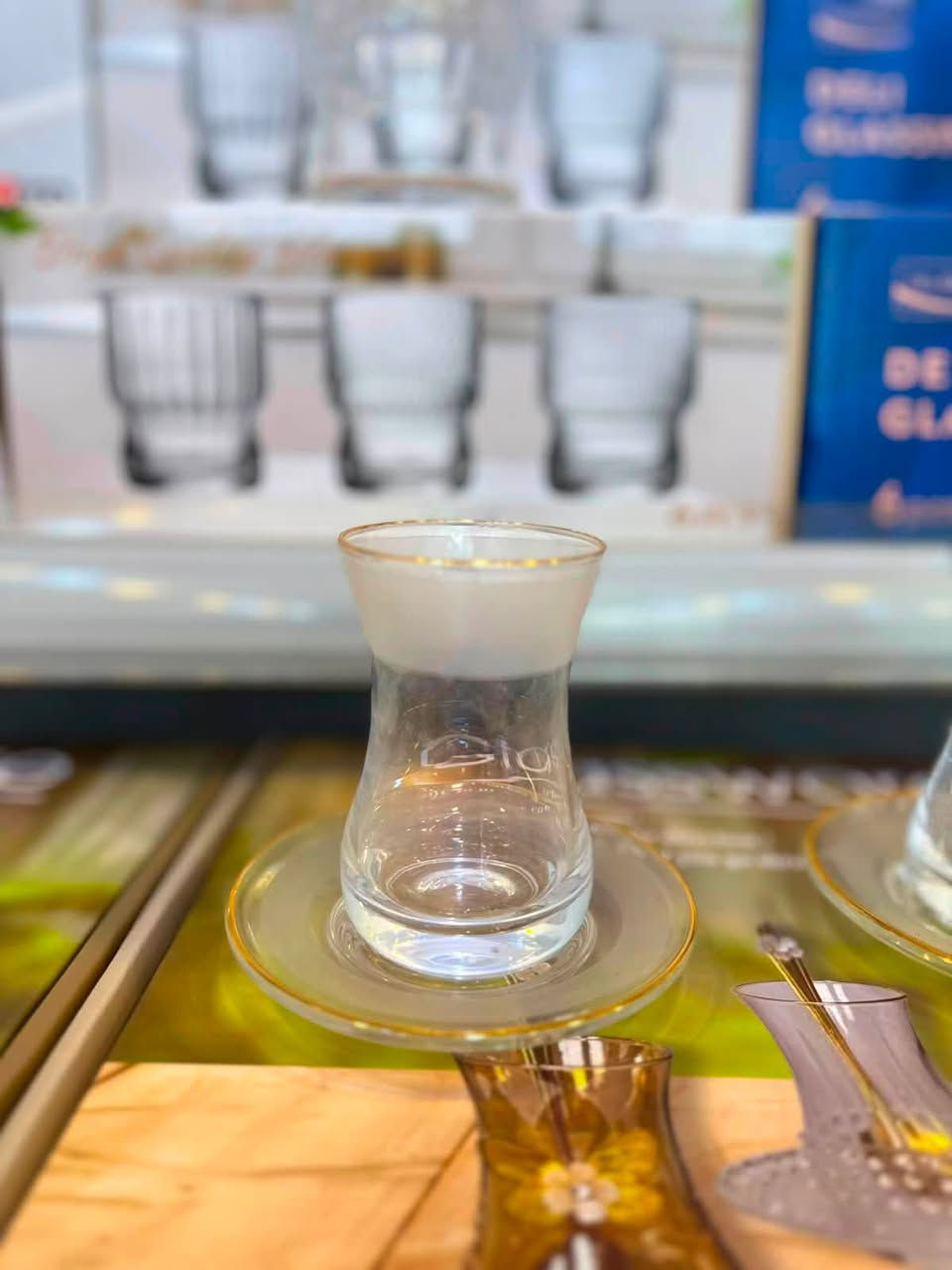 أطقم استكانات فاخرة بالذهب والكريستال ✨
خيار مرتب ومميز للمحلات والتجار، 
وتشكيلة تليق بأرقى الأذواق.

📦 أقل كمية: كارتون واحد
🚚 توصيل لجميع المحافظات العراقية

📲 للطلب والاستفسار:
🔵 واتساب: [***********]

🔗 التليجرام: https://t.me/daowd123daowd

🔗 الانستكرام: https://www.instagram.com/aldawood.iq?igsh=Y2h3NzkzM3B4MjE3&utm_source=qr

داوود للأدوات المنزلية – جملة التجار وأصحاب المحلات

