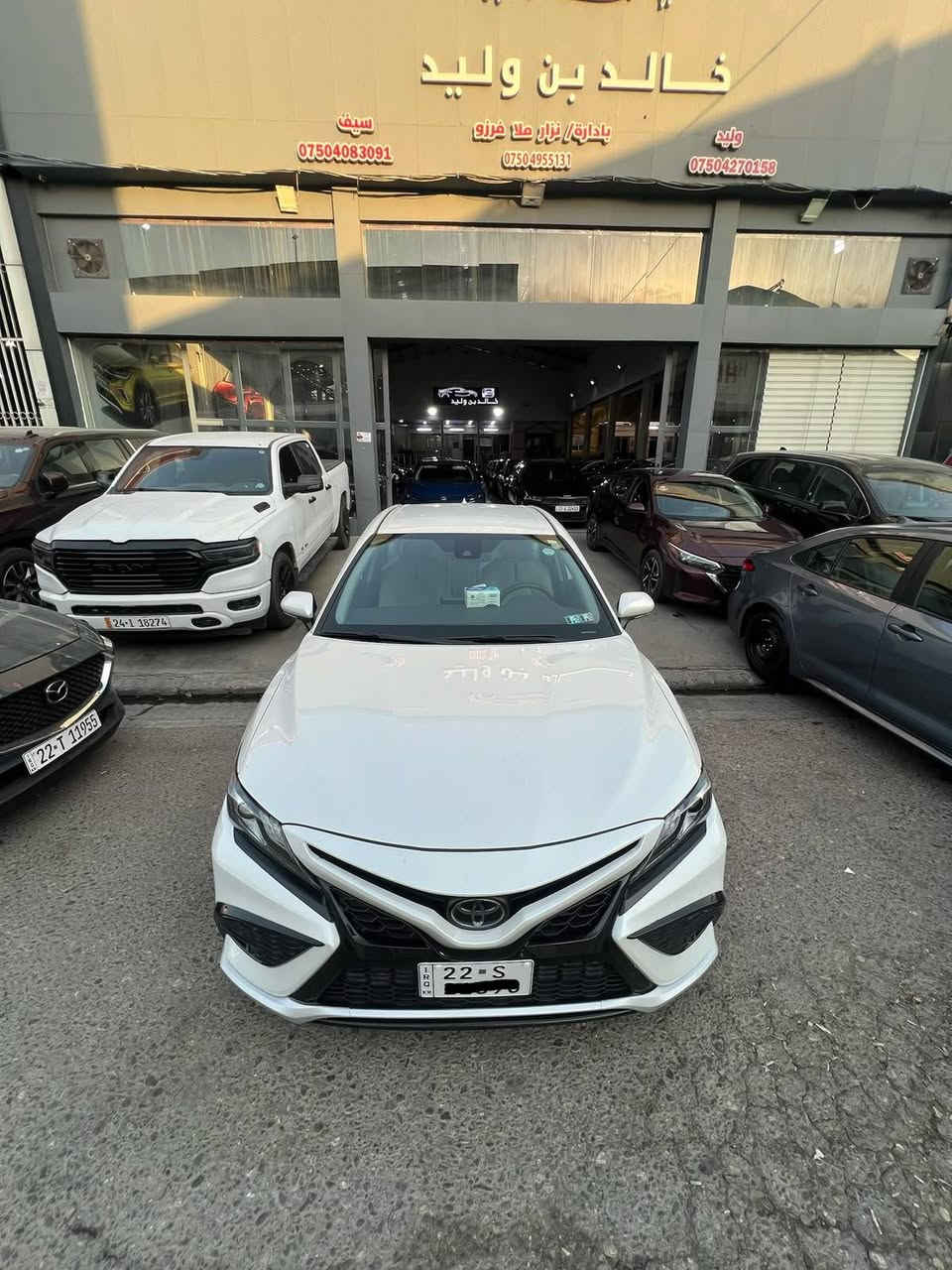 ملاحظه. يوجد جميع انواع السيارات حسب الطلب
 

🚘🔥 تويوتا كامري XSE 2024 للبيع 🔥🚘

🎨 جاملغ + باب صبغ

📍 السيارة مرتبة ونظيفة

🔹 المواصفات:

• محرك 2.5L بنزين

• 4 سلندر

• قوة 205 حصان

• قير أوتوماتيك

• دفع رباعي AWD

• فئة XSE الرياضية

• جنوط رياضية

• مقاعد رياضية

• شاشة وسطية

• كاميرا خلفية

• تشغيل زر

• دخول ذكي

• مثبت سرعة

• تحكم بالمقود

• مكيف أوتوماتيك

• إضاءة LED

• أنظمة Toyota Safety Sense

• نظام تحذير الاصطدام

• فرملة طوارئ

• تحذير الخروج عن المسار

• مثبت سرعة متكيف

• مراقبة النقطة العمياء

• حساسات أمان متعددة

• إيرباغات أمامية وجانبية وستائرية

🔥 كامري XSE AWD — فئة رياضية ومواصفات كامله

💵 السعر 215 وبيه مجال 

اتصال. ***********
واتساب. ***********
