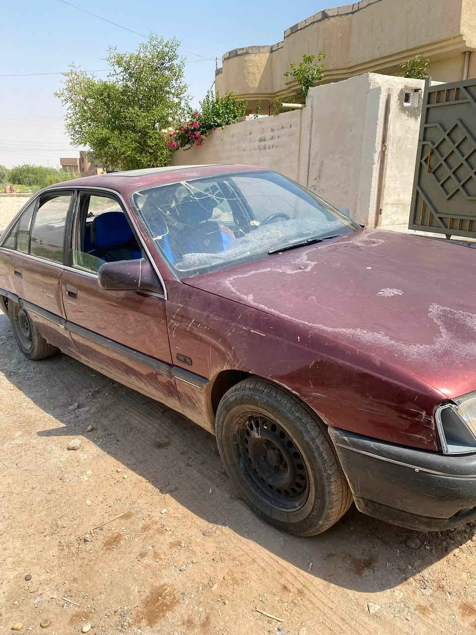 اوبل اوميگا20 كير محرك كلها شرط سياره جاهزه السعر9وبيها مجال العنوان بيجي ***********

