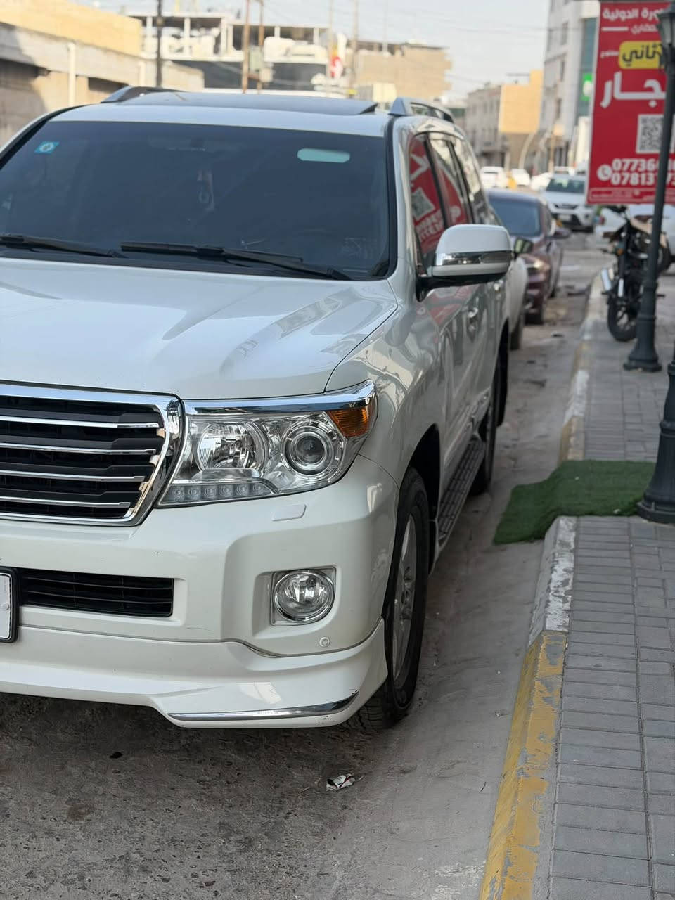 لاندكروز V8 • ٢٠١٣ • رقم بصره