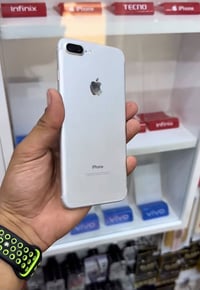 آيفون ٧ بلس • ١٢٨ • بطاريه ١٠٠