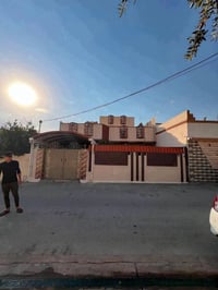 دار للبيع والطابق الثاني شقة باسم الشرعي دار كلش حلو ومرتب  وبسعر مناس...