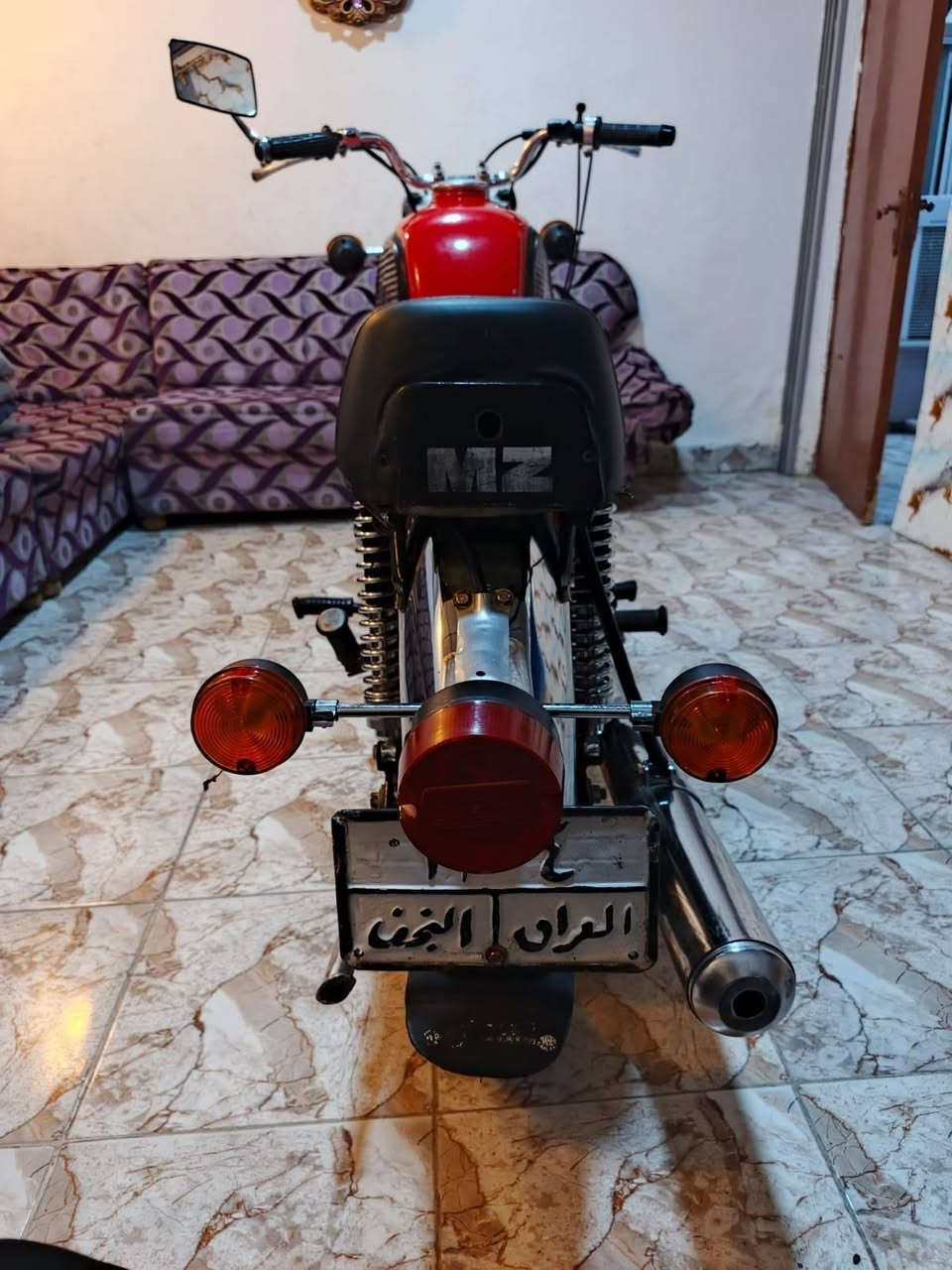 سلام عليكم ماطور 81 رقم نجف بدون بدون شاصي ما لحيم بس صوب واحد جوه الكشن مكينه ناعمه سايس 4 كهربائيه كله شغاله ماطور خير من الله نص غرضه ألماني  سعر اتصل واني خادم مكاني حله رقمي للتواصل ***********
