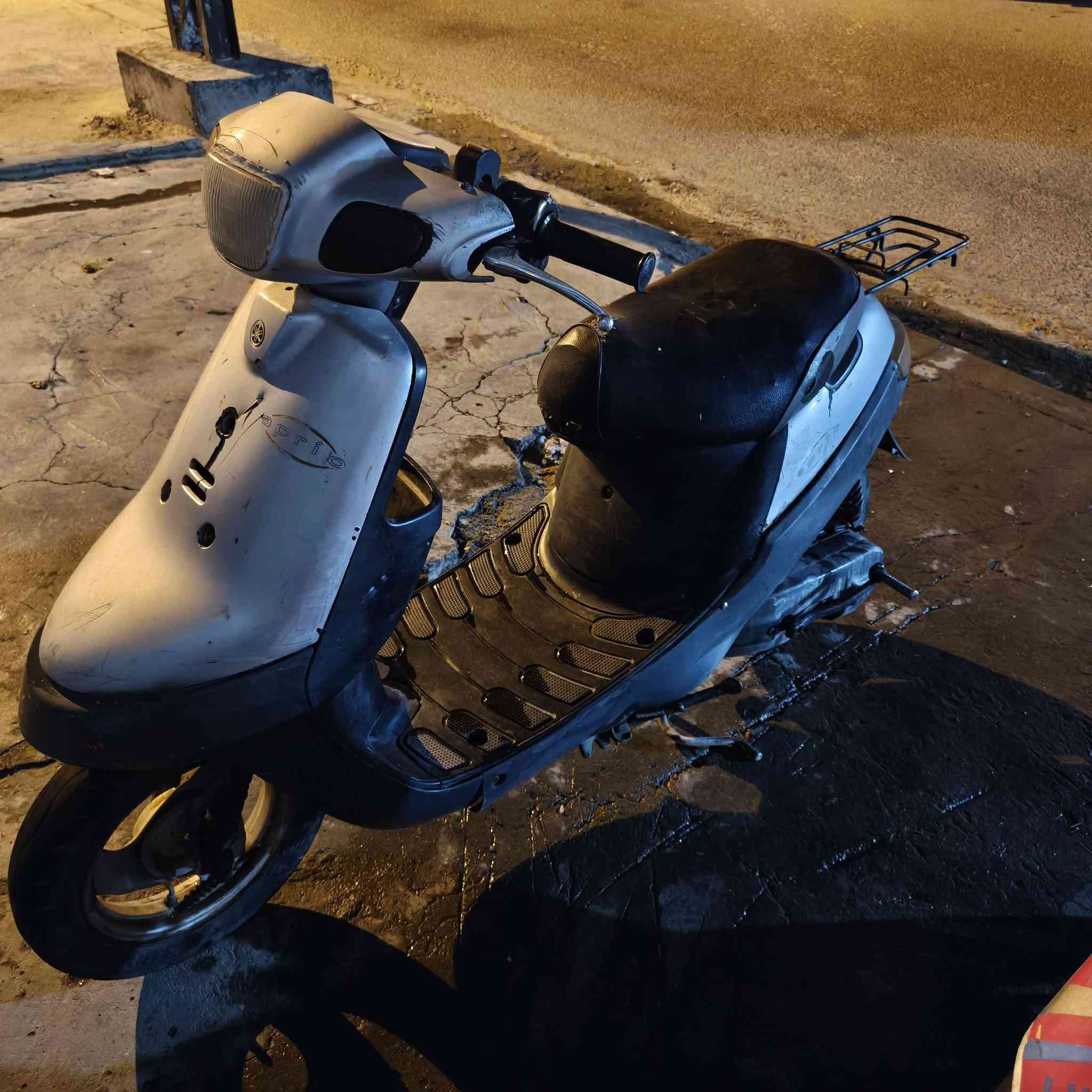 السلام عليكم دراجة للبيع نظيفه كلش مابيه أي نقص فقط باتري للسلف للاستفسار للتواصل ***********

