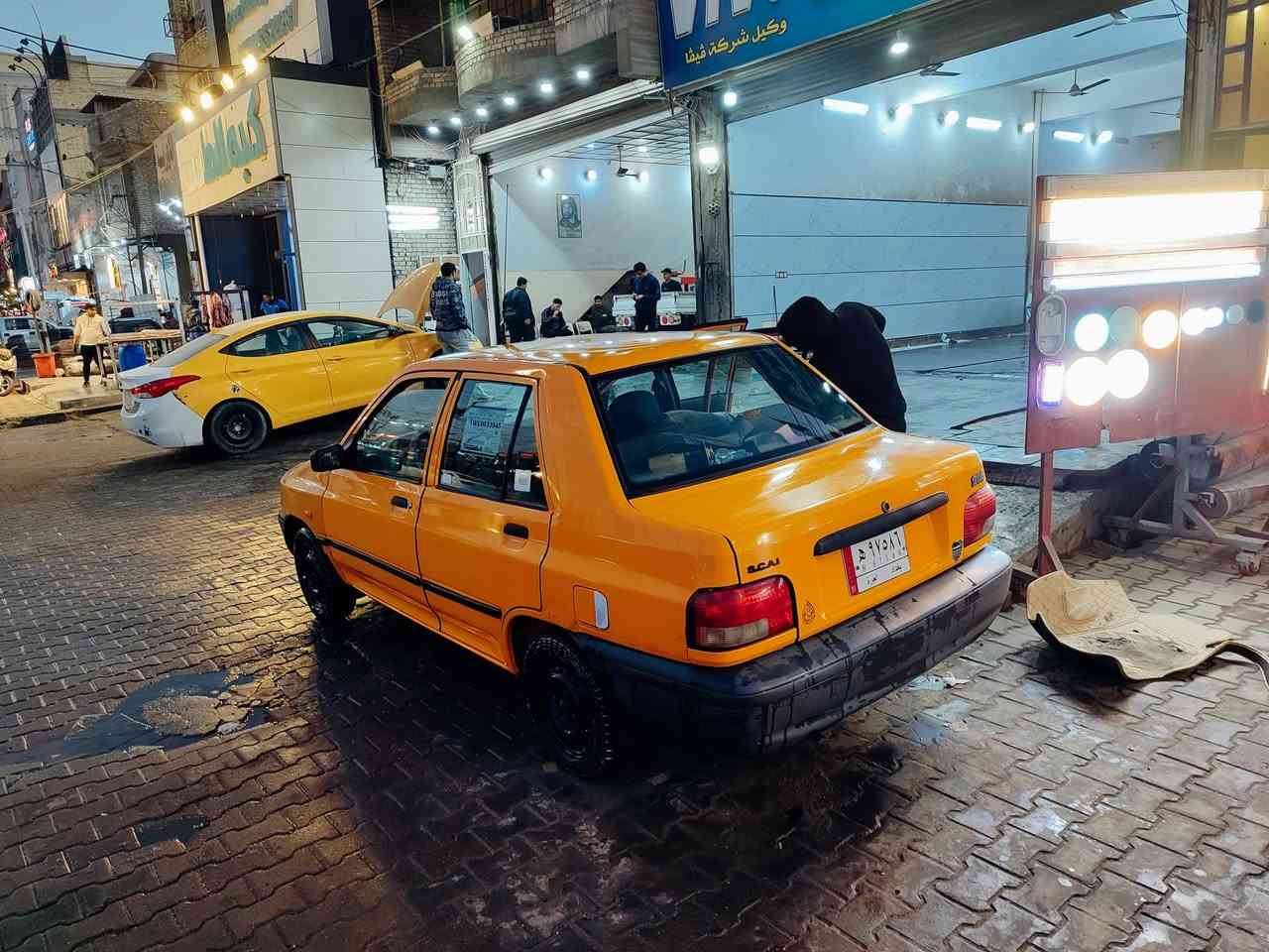 سلام عليكم  سايبا2018 للبيع بيه جاملغ ايسر مبدل
وبيه خياسات بلهلالات باقي سياره كله نضيف رقم انكليزي باسمي سياره خير من الله تبريد حداديه جديده هيه غرامات مصفره سعرها ٤٣ بيه مجال لطيبن  مكاني بغداد جميله 2
***********
