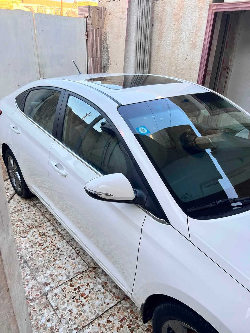 @جميع

السلام عليكم اكسنت للبيع مديل 2023 خليجي فول موصفات عدا البصمه ماشيه ٢٣الف حقيقي بوضع الزيرو كشنات شركه مواصفاتها

١.فتحه

٢.تحكمات ستيرن 

٣.اشاير بالمري

٤.شاشه

٥.دسكات ٤

٦.كاميرا خلفيه 

٧.نضام ايكو 

٨.ويل كب عدد٥

٩.بك لايت لد ولايت امامي زنون

رقم بغداد الدولي باسمي 

محرك 1600 دوش قطرتين

تبريد ثلج ❄️ 
لاستفسار ‭***********‬
