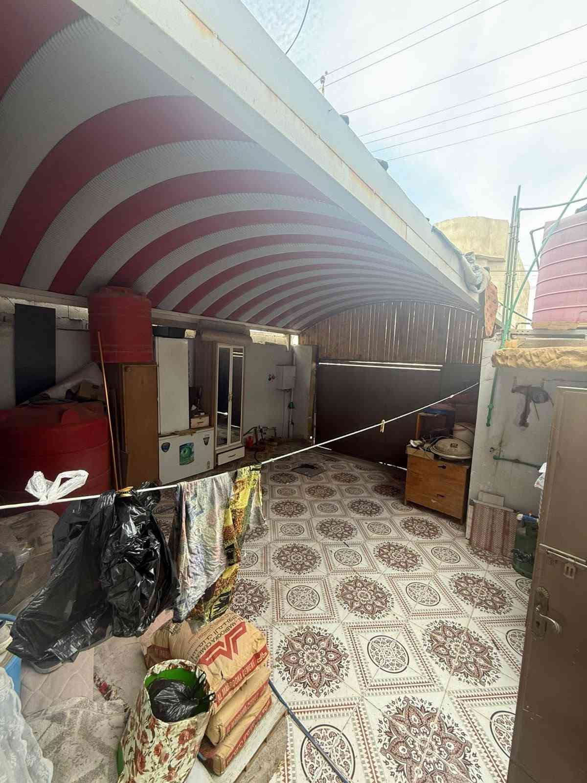 ابي الخصيب • ٣٥٠م • ٥ غرف