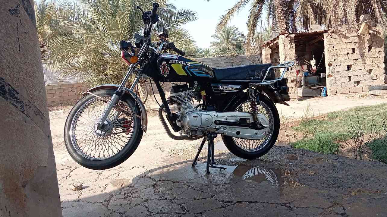 سلام عليكم دراجة تايكر للبيع موديل 25 ربع متحط عليهة لسعر 600 وبيهة مجال بسيط لمكان خان بني سعد اتصال عرقم ***********
