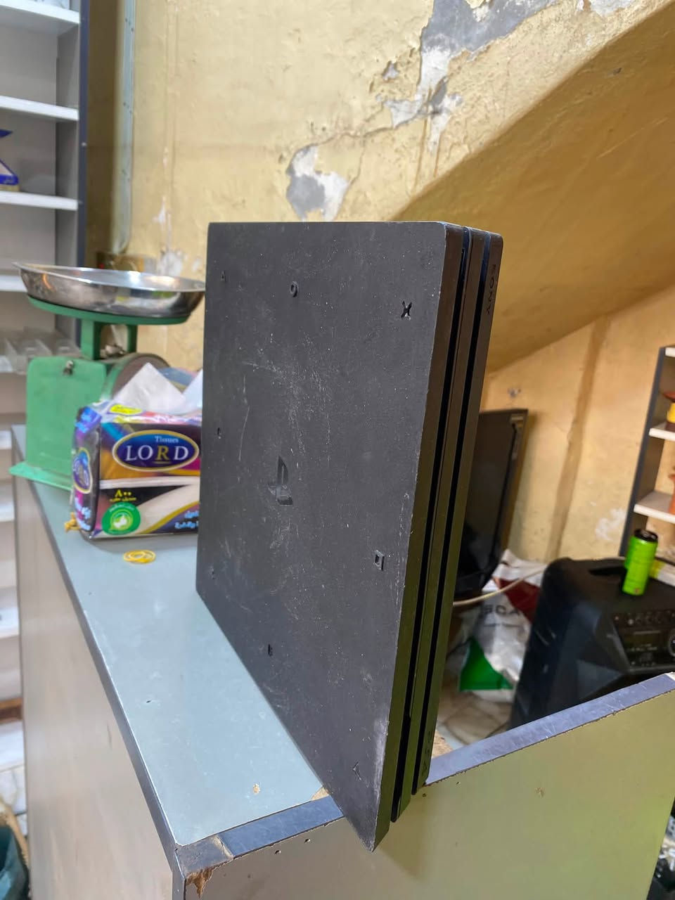 لي فور بروو مهكر يحتوي على اكثر من ١٠ العاب او وية يو بي اس ١٥٠٠ وجوستكات عدلل ٥السعر ٤٥٠ اي استفسار خاص او الاتصال على رقم ***********
