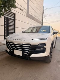 جيتور داشنك لكجري • ٧٣٠٠٠ كم • سقف بانوراما