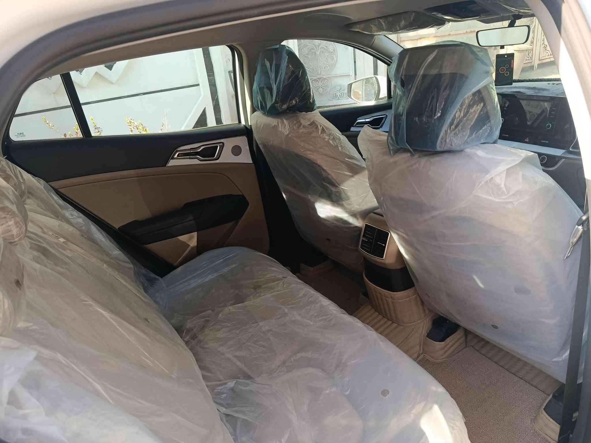 سبورتج 25 خليجي رقم بغداد
مواصفات السيارة 

بصمه 

بصمه ابواب 

رادار خلفي 

رادار امامي 

تدفئه مقاعد 

مري شفط 

ماشيه 30 الف 

السعر 215

رقم الهاتف ***********

متواجد على الفيس و الواتساب
