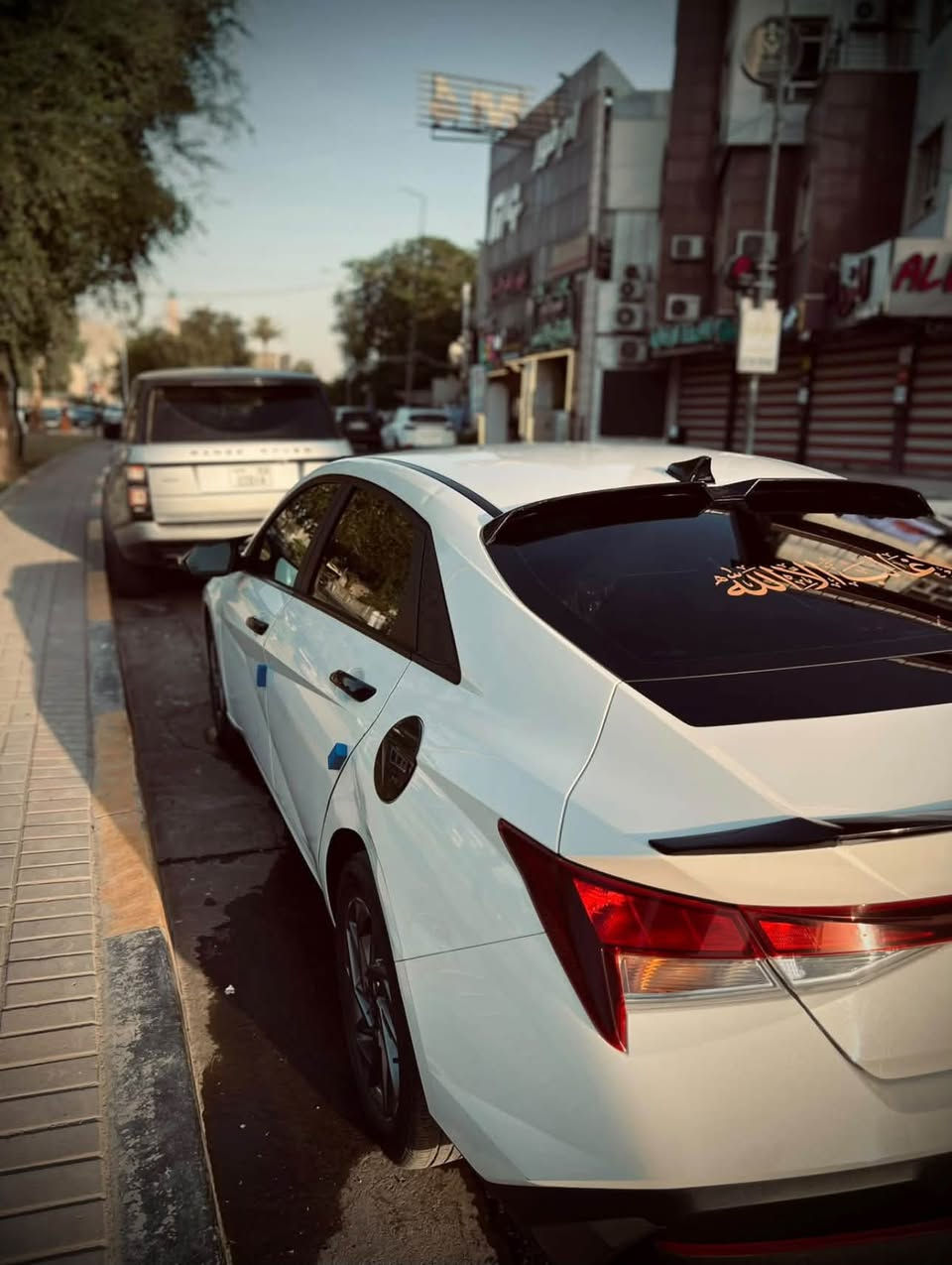 للبيع !
النترا للبيع وراد أمريكي موديل 2024
فول عدا الفتحه
حادثها بنيد ودعاميه بدون لغود وبدون شاصي 
ترقمت قبل ايام سياره جاهزه تحويل ثاني يوم 
رقم بغداد 
مكاني بغداد العامريه 
الاستفسار :
‏***********
