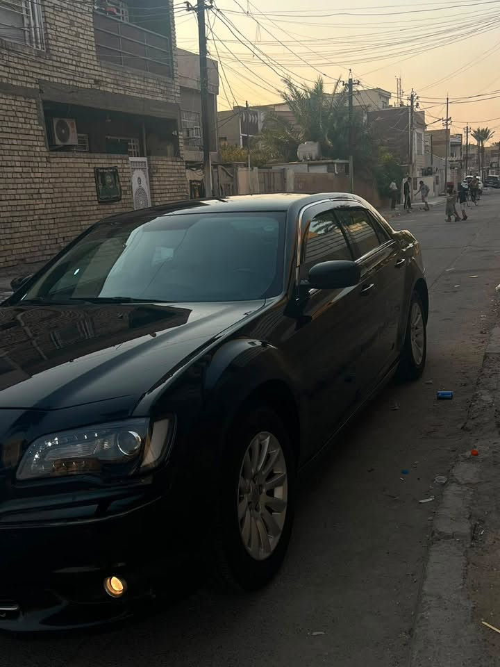 اوباما 14 كصه بجم
متومه وكامله طبق الأصل 
مكينه كير طياره
تتفأه تبريد 
طخم تاير
منضومة زنون 
سياره عليه ادامه كامله اي نقص مابيه 
بل عافيه عل ياخذهه 
سعر 65وبيه مجال 
مكاني بغداد 
اتصل وتدلل ‭***********‬
