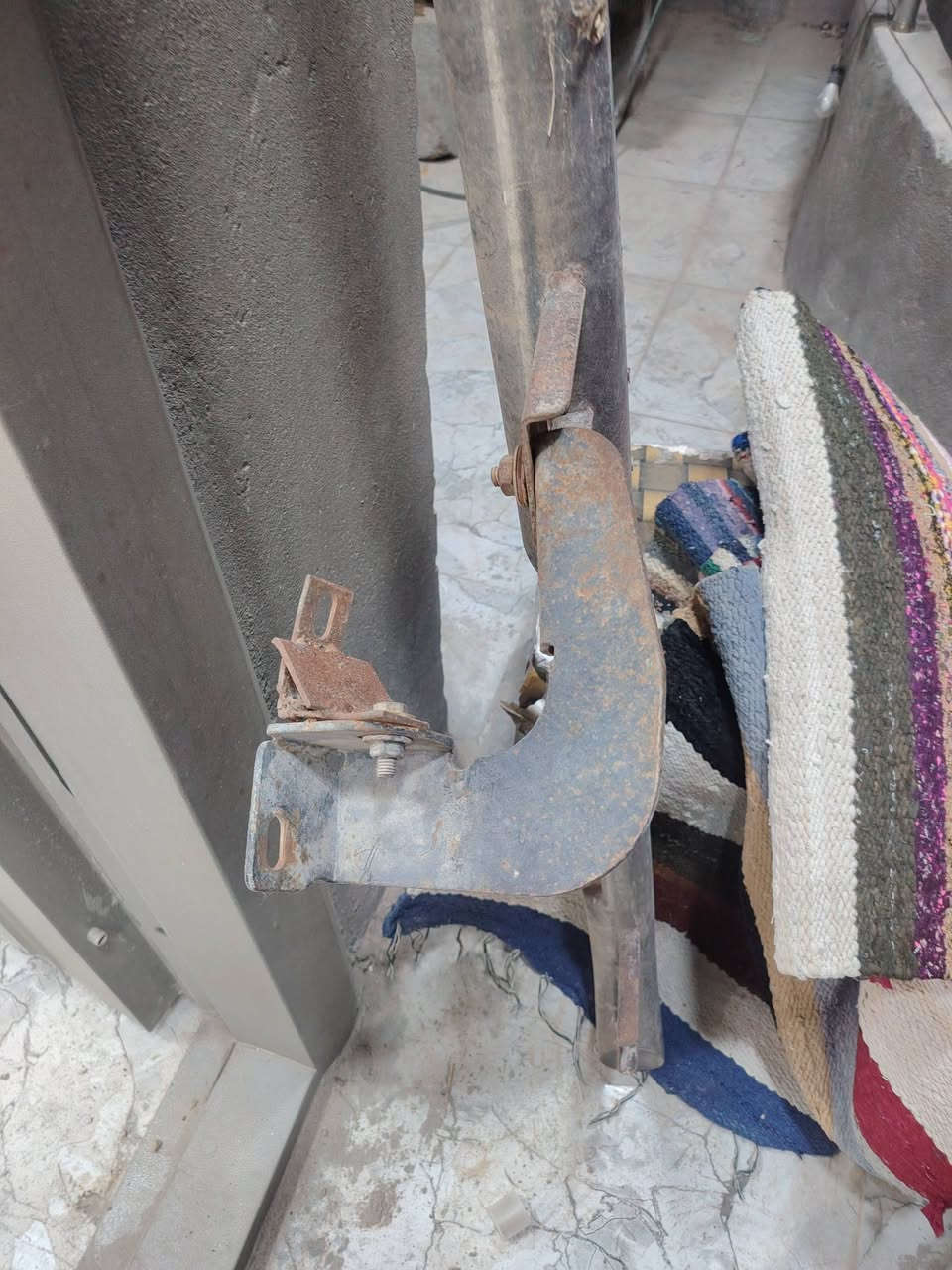 دواسات نيفارا • ثنين
