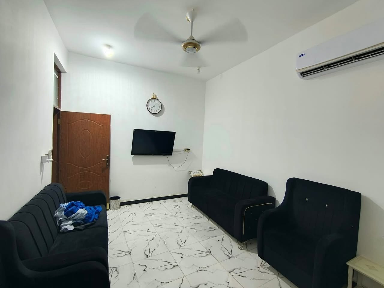 🏡 #إعلان_بيع_عقار #شركة_المستشار_العقاري
عرض مميز وكلش حلو
نوع العقار: (#مشتمل)  
المساحة: (100م)  
الموقع: (#الطشاش_الثانية)  

━━━━━━━━━━━━━━━━━━  
✨ المواصفات العامة:  
• تصميم هندسي مرتب  
• (طابقين بيه 3غرف)  
• (شارع 12م )  
• (بناء 2024)  
• قريب من المضيف الرضوى
خدمات كاملة
━━━━━━━━━━━━━━━━━━  
 *💰 السعر: (عند الاتصال) 

 
📞 للاستفسار والتواصل على الرقم ***********
