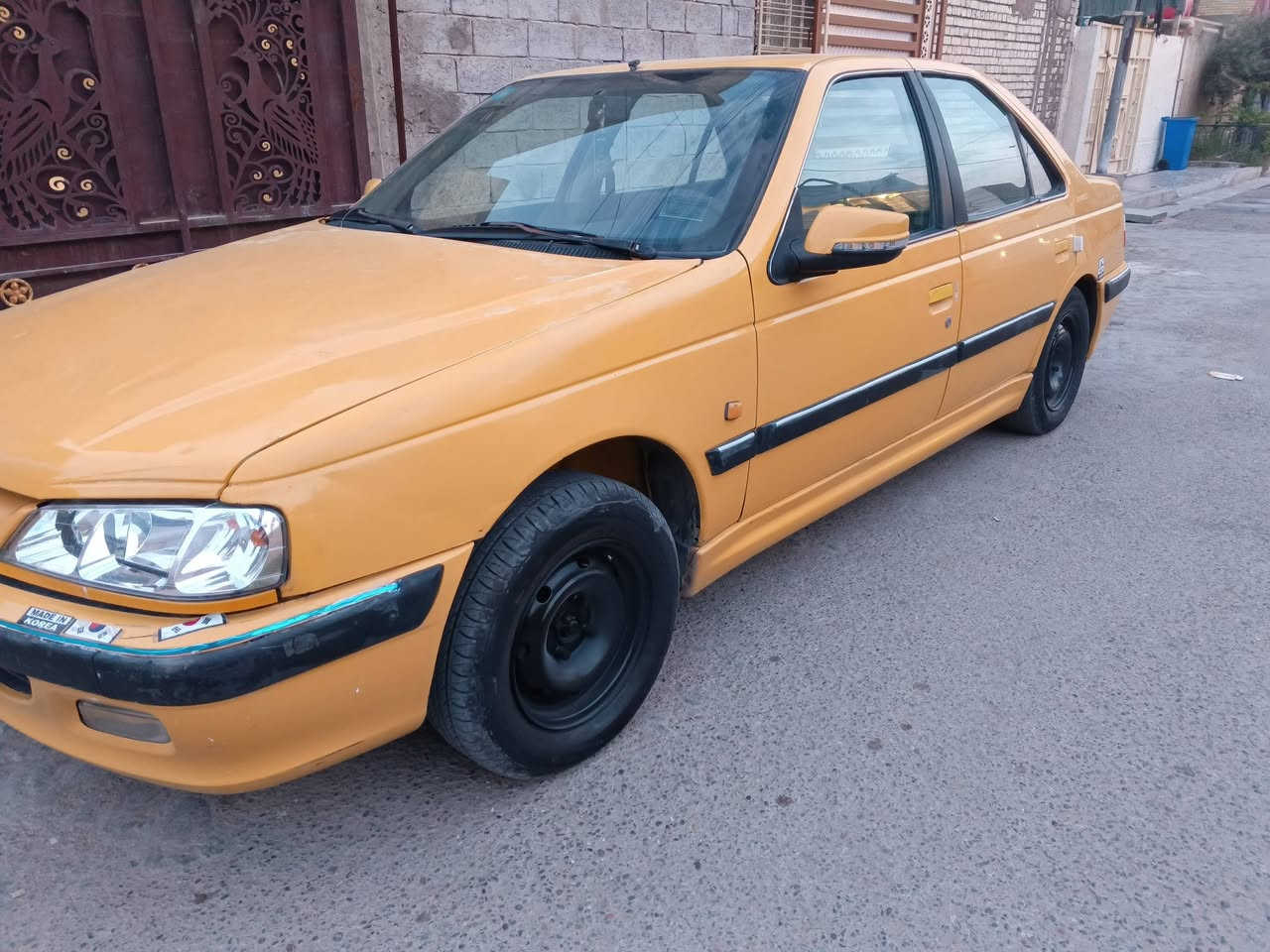سلام عليكم بيجو بارص 2015
سيارة بدون ضربة بدون تبديل بدون صبغ 
رقم بغداد انگليزي بأسمي مصفرة هيئة وغرامات هزة جديدة السعر  40 
مكاني بغداد 
***********
