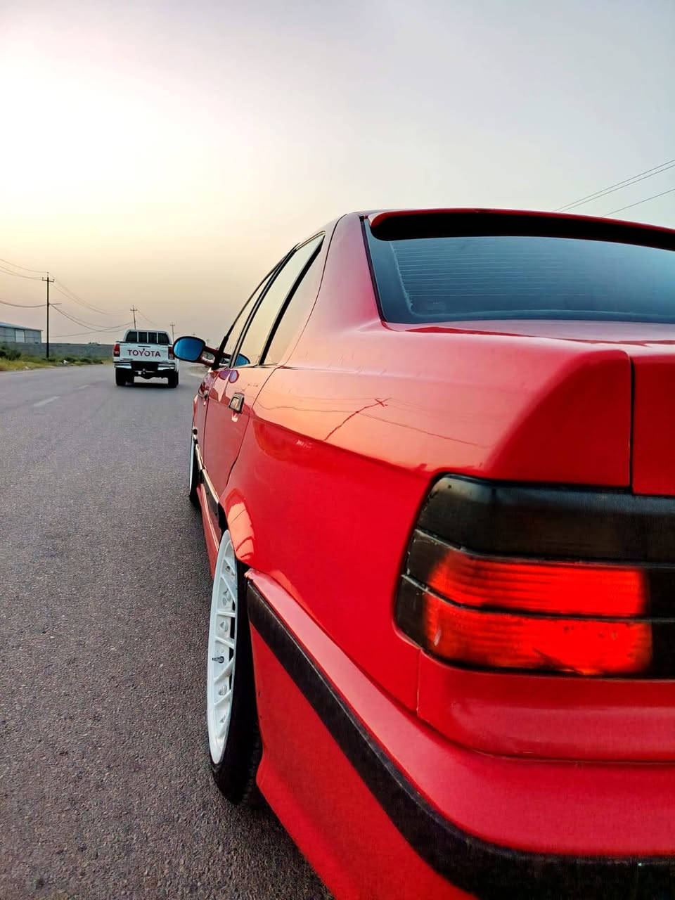 سلام عليكم E36 للبيع رقم دهوك دولي تحويل يمته ميعجبك سنويتهه ل29 /سياره رياضيه بلكامل كت Mبرمجه عقل كزوز رياضي ويلBBSمكينهV8 حجم40 تنفس طبيعي دركه تحكم مري Mكير عادي6نمر 1234بطناش تخم تاير هسه شاده السعر45وبيهه مجال سياره مال حلبات بختصارصرف البانزين انسه الصرف لان كير عادي والجنايه يعرفون بيهن  قسمآ بالله صرف سايبه اله شوي...هاتف***********واتساب هم موجود.. المكان صلاح الدين قضاء الدجيل...
